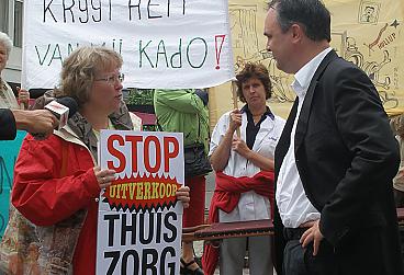 Margriet Woelders in actie voor de zorg